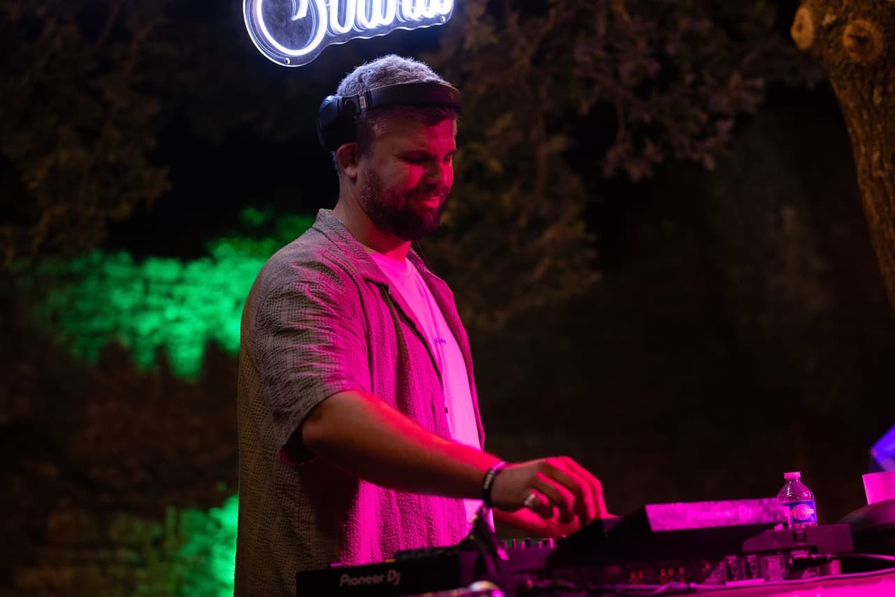 DJ Charbeat en set
